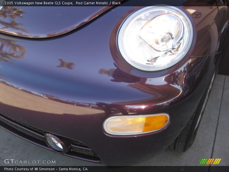 Red Garnet Metallic / Black 2005 Volkswagen New Beetle GLS Coupe