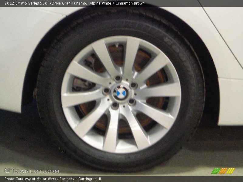 Alpine White / Cinnamon Brown 2012 BMW 5 Series 550i xDrive Gran Turismo