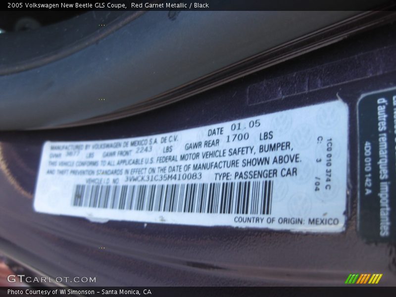 Red Garnet Metallic / Black 2005 Volkswagen New Beetle GLS Coupe