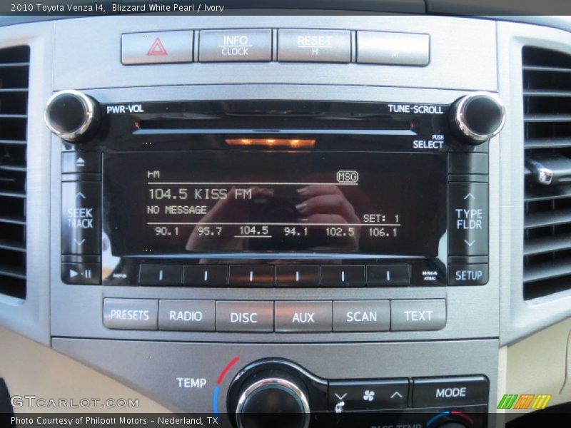 Audio System of 2010 Venza I4