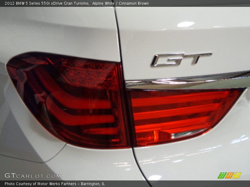 Alpine White / Cinnamon Brown 2012 BMW 5 Series 550i xDrive Gran Turismo