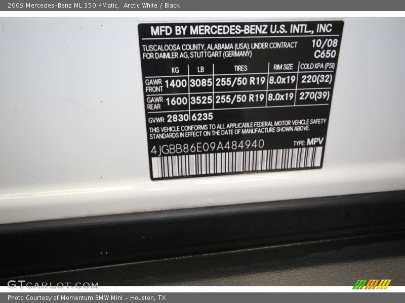 Arctic White / Black 2009 Mercedes-Benz ML 350 4Matic