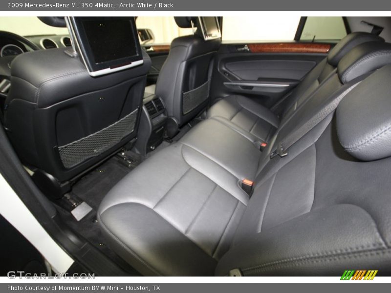 Arctic White / Black 2009 Mercedes-Benz ML 350 4Matic