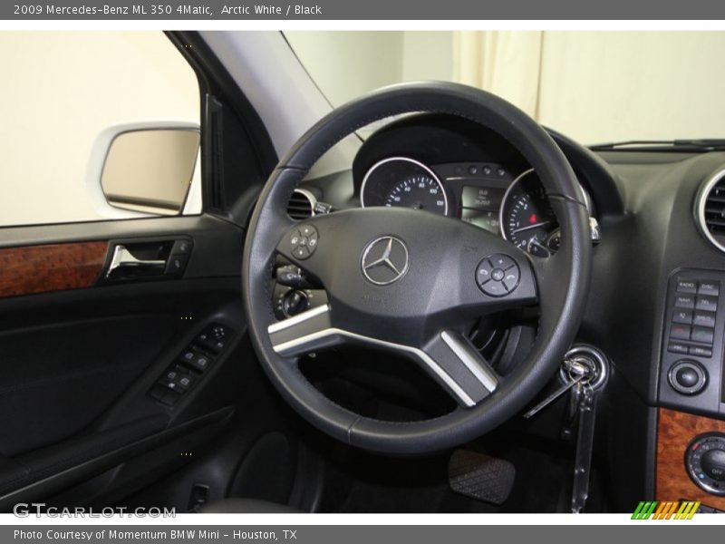 Arctic White / Black 2009 Mercedes-Benz ML 350 4Matic