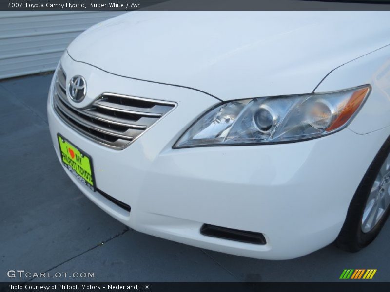 Super White / Ash 2007 Toyota Camry Hybrid