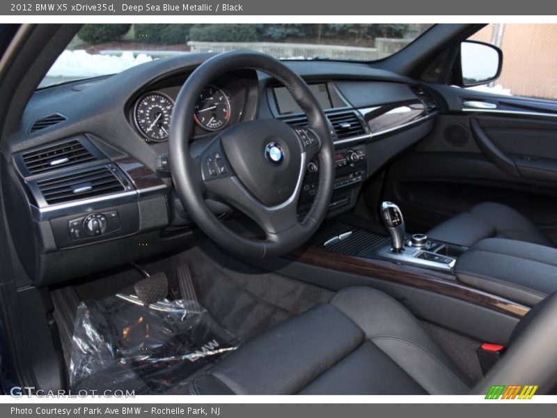Black Interior - 2012 X5 xDrive35d 