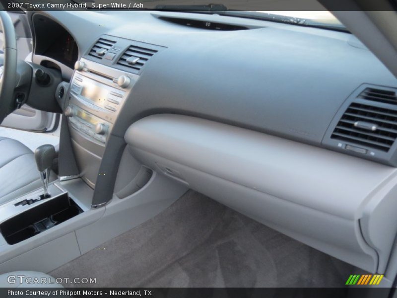 Super White / Ash 2007 Toyota Camry Hybrid