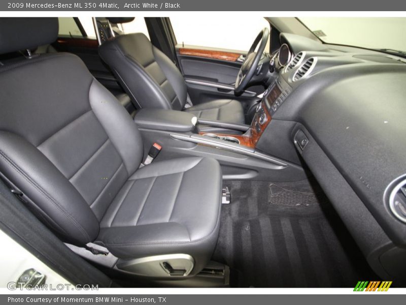 Arctic White / Black 2009 Mercedes-Benz ML 350 4Matic