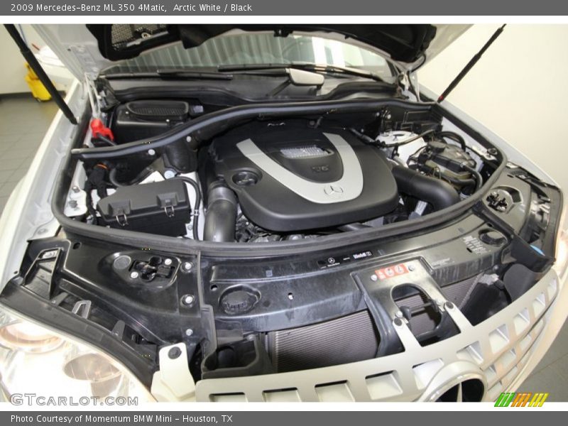 Arctic White / Black 2009 Mercedes-Benz ML 350 4Matic