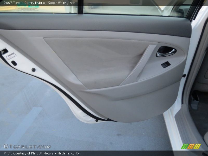 Super White / Ash 2007 Toyota Camry Hybrid