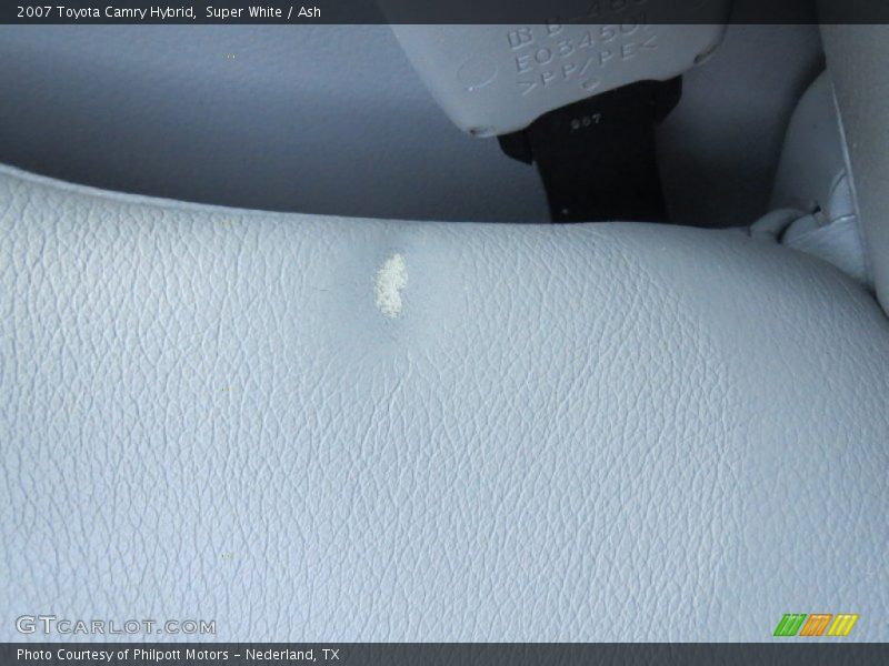Super White / Ash 2007 Toyota Camry Hybrid