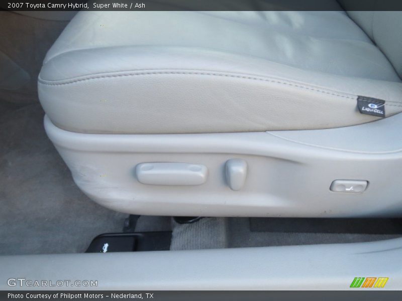 Super White / Ash 2007 Toyota Camry Hybrid