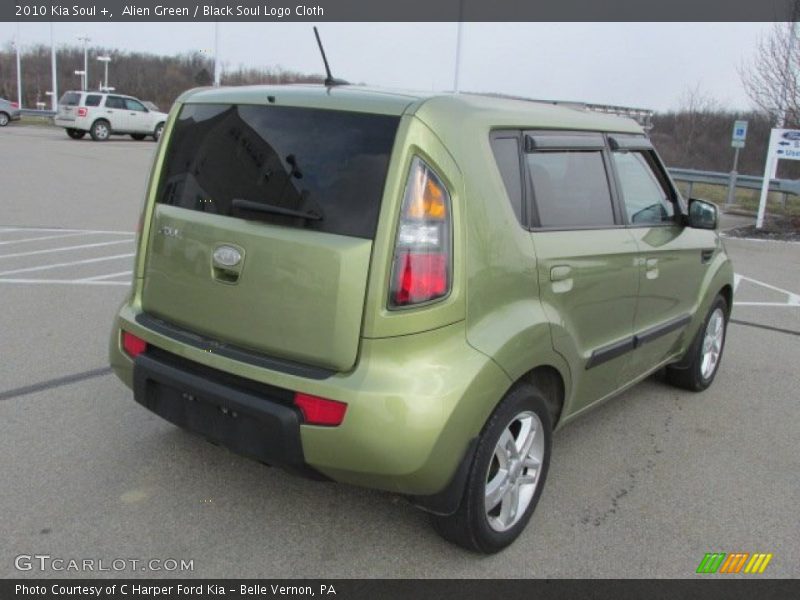 Alien Green / Black Soul Logo Cloth 2010 Kia Soul +