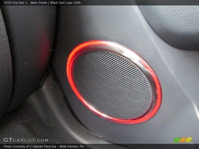 Alien Green / Black Soul Logo Cloth 2010 Kia Soul +