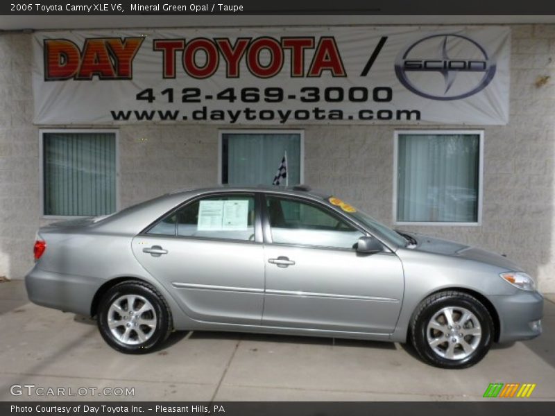 Mineral Green Opal / Taupe 2006 Toyota Camry XLE V6