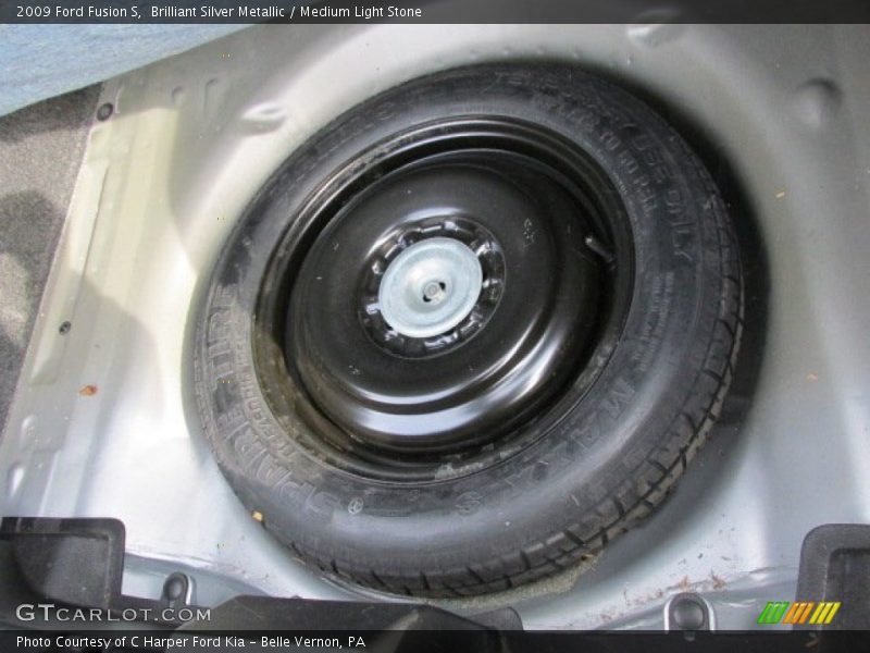 Brilliant Silver Metallic / Medium Light Stone 2009 Ford Fusion S