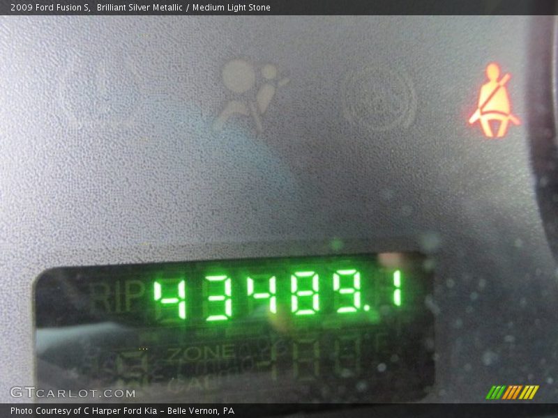 Brilliant Silver Metallic / Medium Light Stone 2009 Ford Fusion S