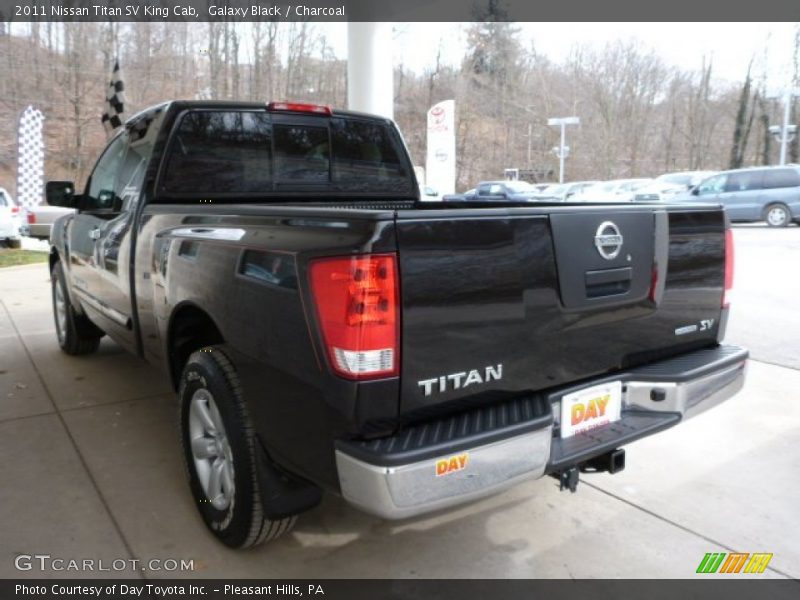 Galaxy Black / Charcoal 2011 Nissan Titan SV King Cab