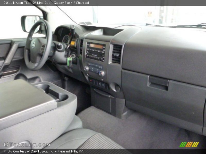 Galaxy Black / Charcoal 2011 Nissan Titan SV King Cab