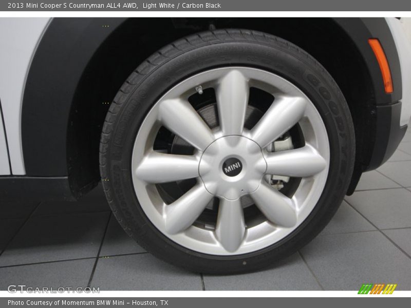 Light White / Carbon Black 2013 Mini Cooper S Countryman ALL4 AWD