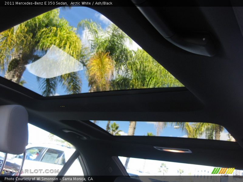 Arctic White / Ash/Black 2011 Mercedes-Benz E 350 Sedan