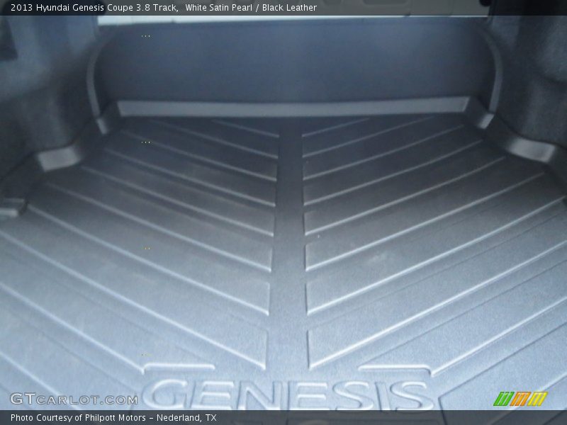 White Satin Pearl / Black Leather 2013 Hyundai Genesis Coupe 3.8 Track