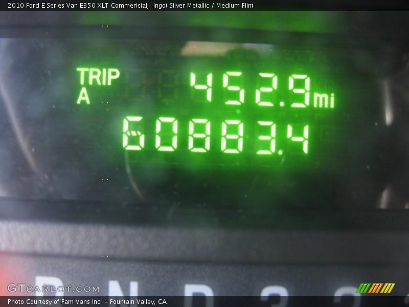 Ingot Silver Metallic / Medium Flint 2010 Ford E Series Van E350 XLT Commericial