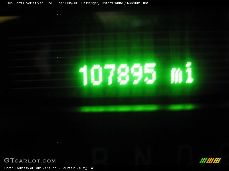 Oxford White / Medium Flint 2009 Ford E Series Van E350 Super Duty XLT Passenger