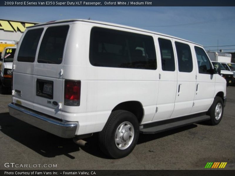 Oxford White / Medium Flint 2009 Ford E Series Van E350 Super Duty XLT Passenger
