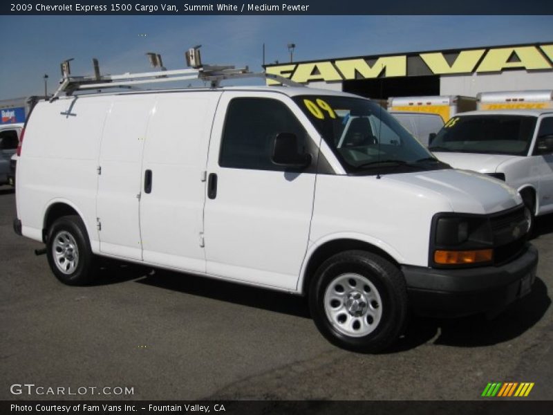 Summit White / Medium Pewter 2009 Chevrolet Express 1500 Cargo Van