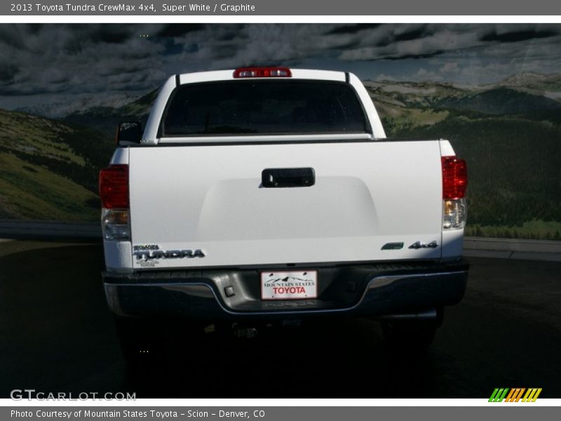 Super White / Graphite 2013 Toyota Tundra CrewMax 4x4