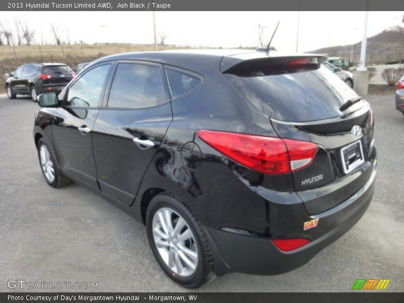 Ash Black / Taupe 2013 Hyundai Tucson Limited AWD