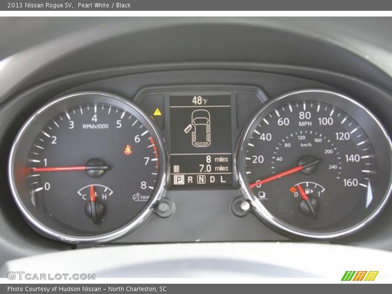 Pearl White / Black 2013 Nissan Rogue SV