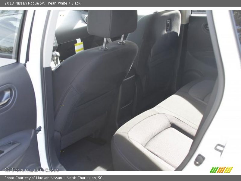 Pearl White / Black 2013 Nissan Rogue SV