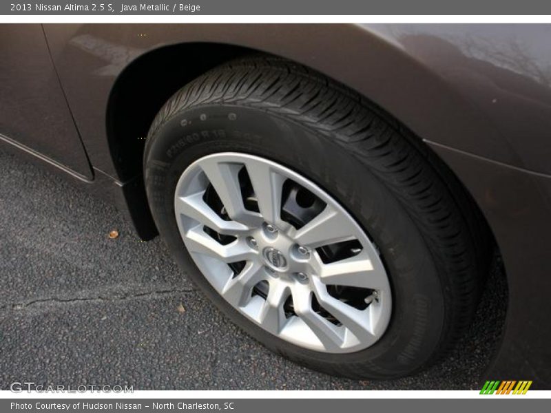 Java Metallic / Beige 2013 Nissan Altima 2.5 S