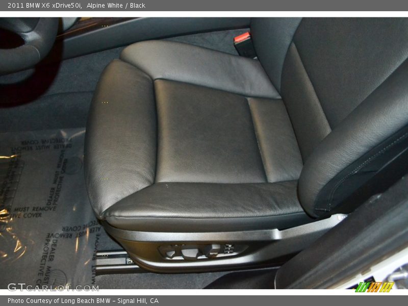 Alpine White / Black 2011 BMW X6 xDrive50i