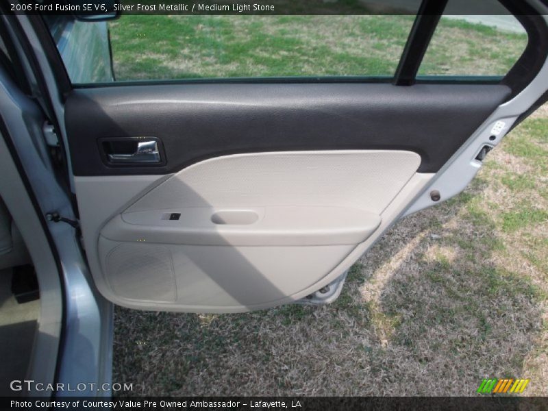 Silver Frost Metallic / Medium Light Stone 2006 Ford Fusion SE V6