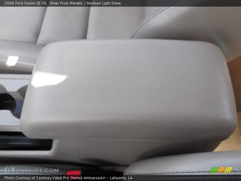 Silver Frost Metallic / Medium Light Stone 2006 Ford Fusion SE V6