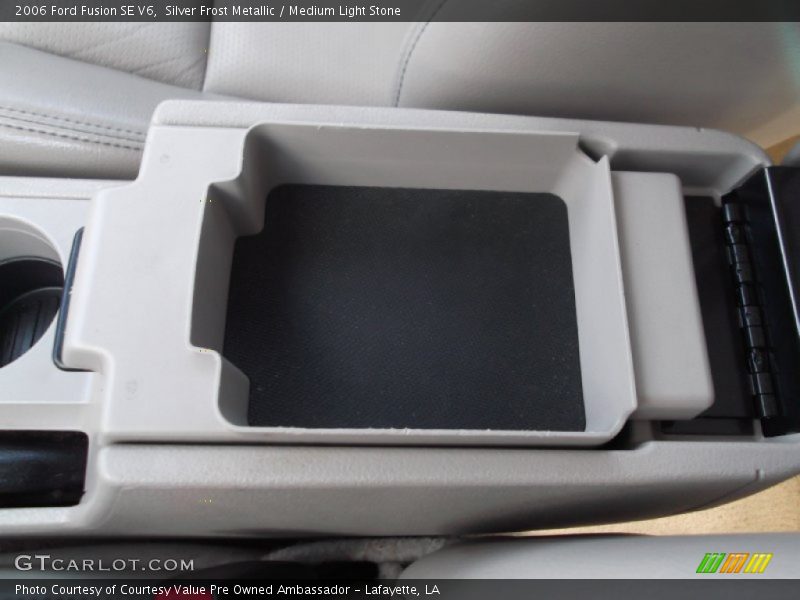Silver Frost Metallic / Medium Light Stone 2006 Ford Fusion SE V6