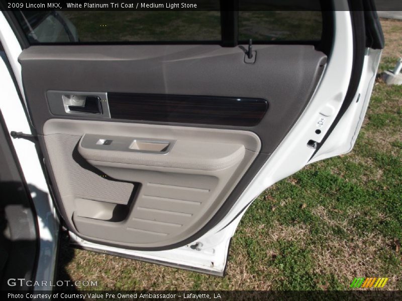 White Platinum Tri Coat / Medium Light Stone 2009 Lincoln MKX