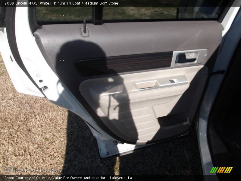White Platinum Tri Coat / Medium Light Stone 2009 Lincoln MKX