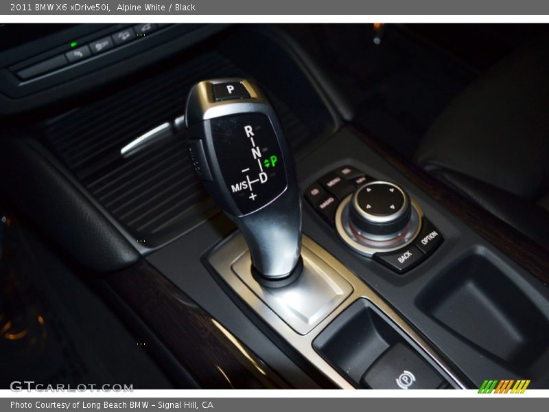 Alpine White / Black 2011 BMW X6 xDrive50i