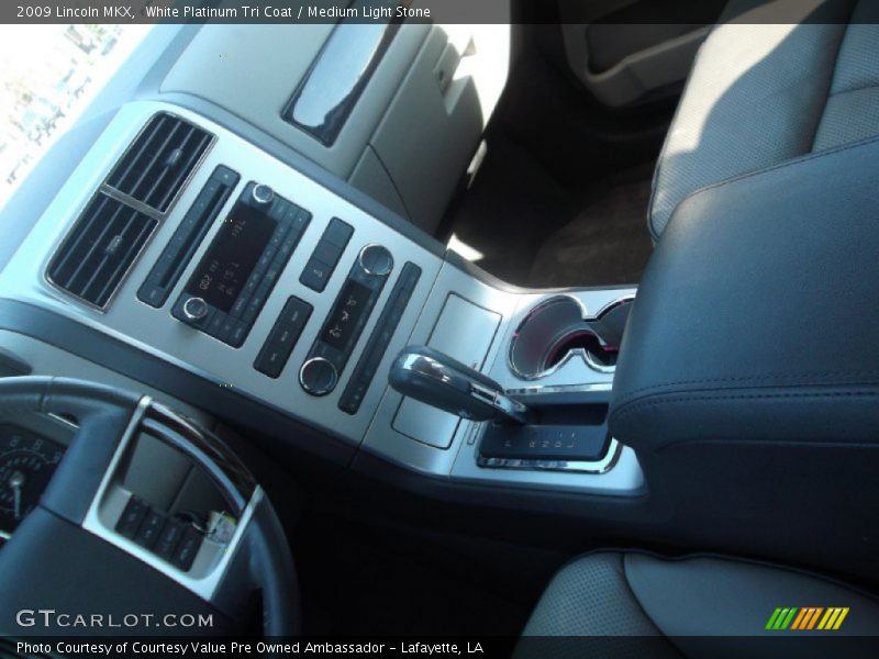White Platinum Tri Coat / Medium Light Stone 2009 Lincoln MKX