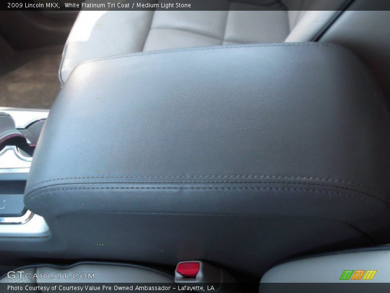 White Platinum Tri Coat / Medium Light Stone 2009 Lincoln MKX