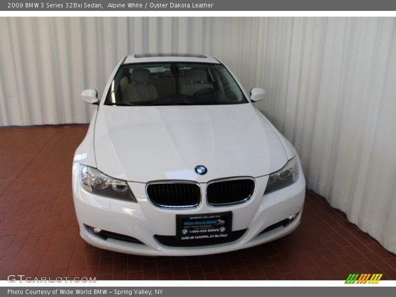 Alpine White / Oyster Dakota Leather 2009 BMW 3 Series 328xi Sedan