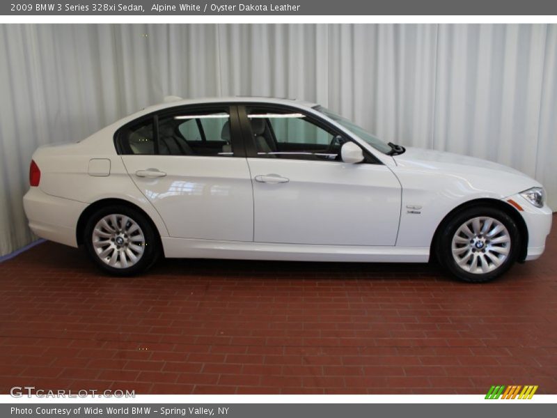 Alpine White / Oyster Dakota Leather 2009 BMW 3 Series 328xi Sedan