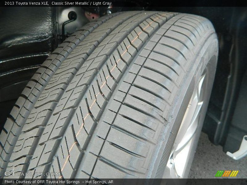 Classic Silver Metallic / Light Gray 2013 Toyota Venza XLE
