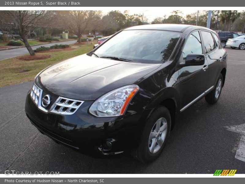 Super Black / Black 2013 Nissan Rogue S