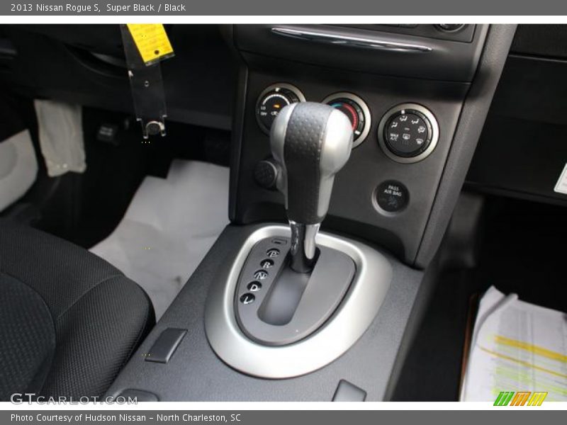 Super Black / Black 2013 Nissan Rogue S