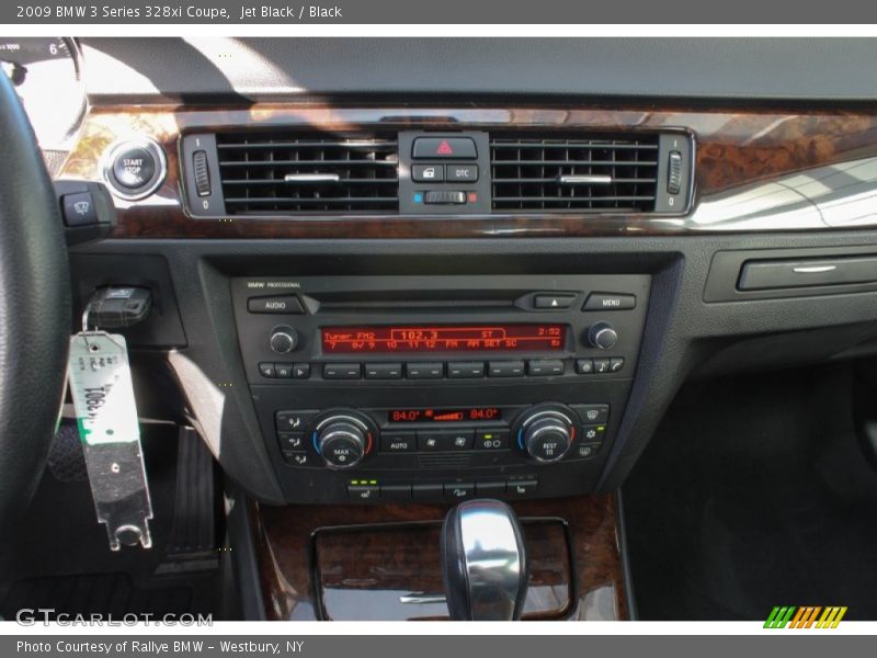 Jet Black / Black 2009 BMW 3 Series 328xi Coupe